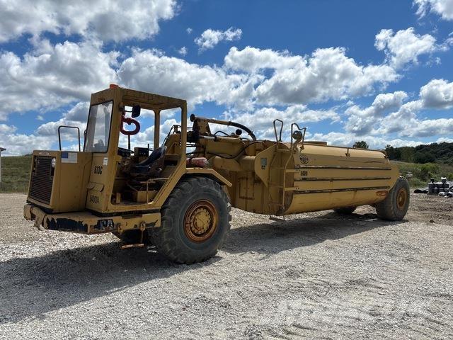 CAT 613C Camiones cisterna