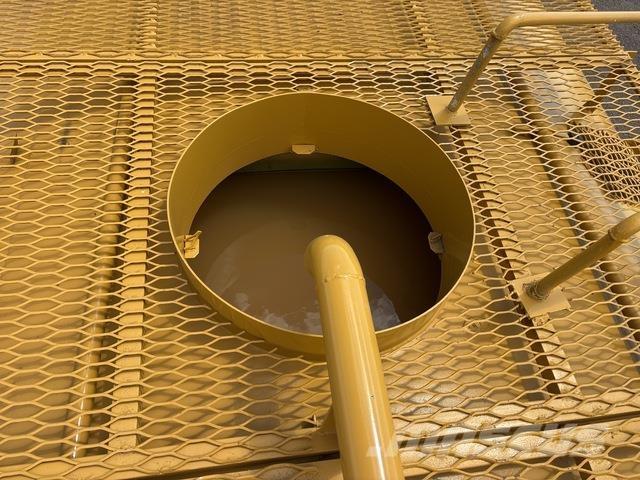 CAT 637G Camiones cisterna