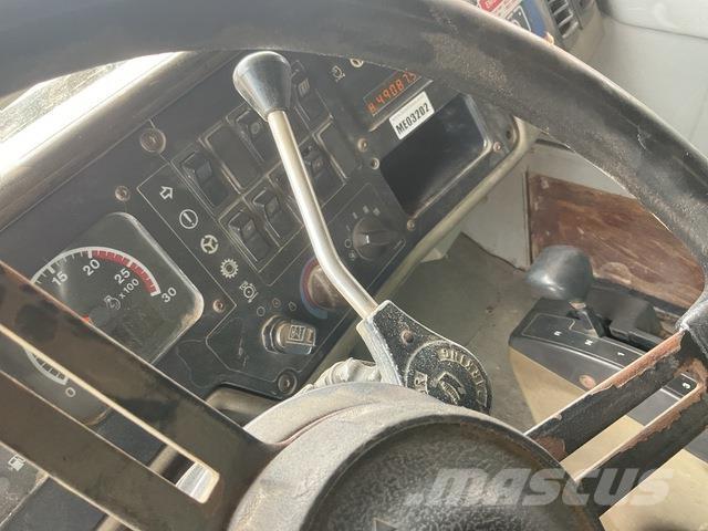 CAT 777D Camiones articulados