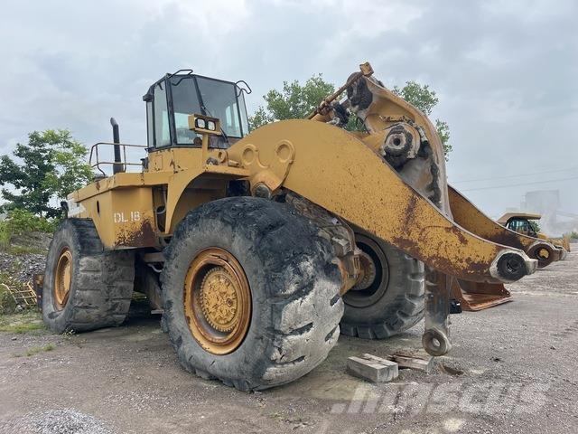 CAT 990 Cargadoras sobre ruedas