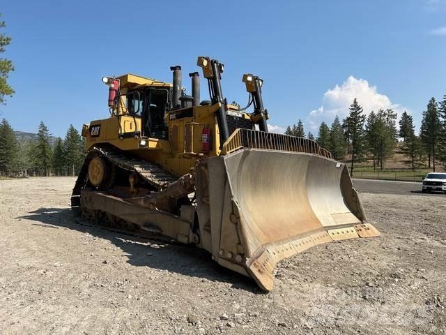 CAT D10T Buldozer sobre oruga