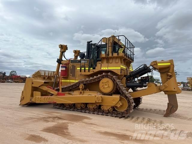 CAT D10T Buldozer sobre oruga