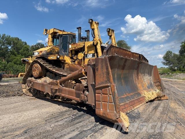 CAT D11R Buldozer sobre oruga