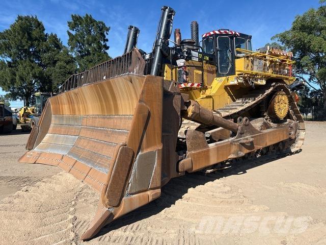 CAT D11R Buldozer sobre oruga