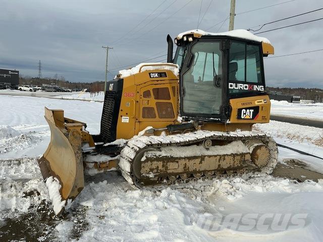 CAT D5K2 XL Buldozer sobre oruga