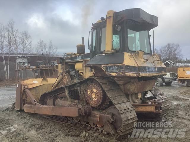 CAT D6 Buldozer sobre oruga