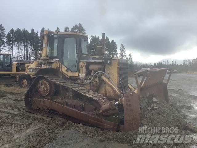 CAT D6 Buldozer sobre oruga