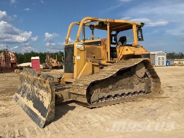 CAT D6N LGP Buldozer sobre oruga