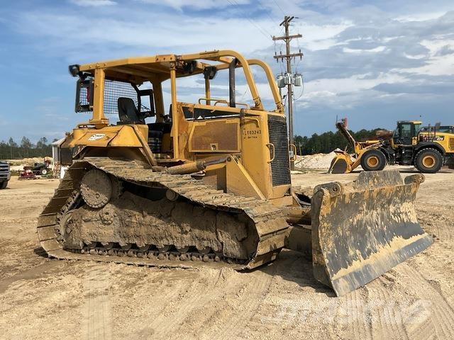 CAT D6N LGP Buldozer sobre oruga