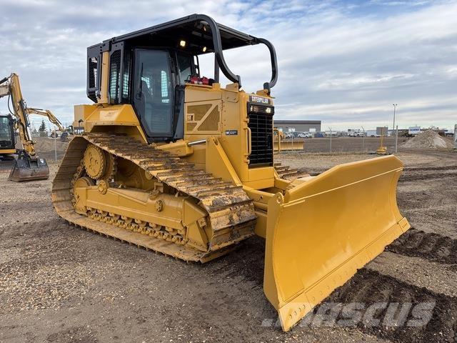 CAT D6N LGP Buldozer sobre oruga