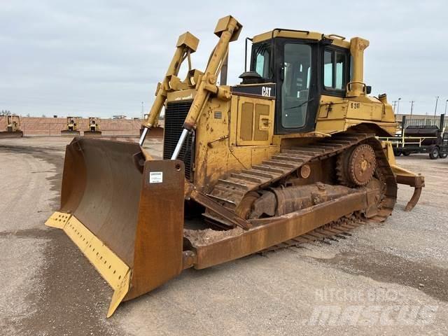 CAT D6R Buldozer sobre oruga