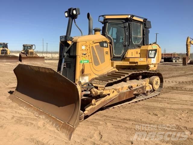 CAT D7E Buldozer sobre oruga