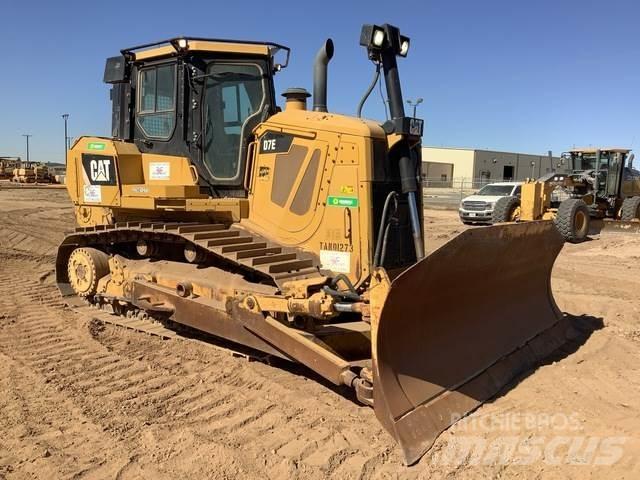 CAT D7E Buldozer sobre oruga