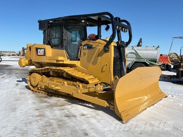 CAT D7E Buldozer sobre oruga