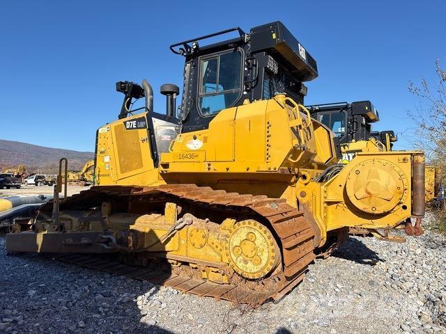 CAT D7E LGP Buldozer sobre oruga
