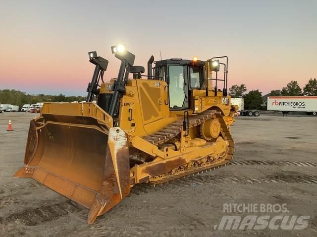 CAT D8 Buldozer sobre oruga