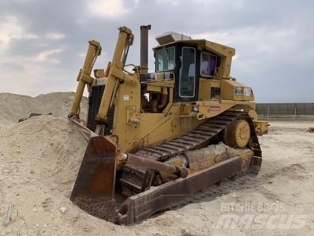 CAT D8L Buldozer sobre oruga