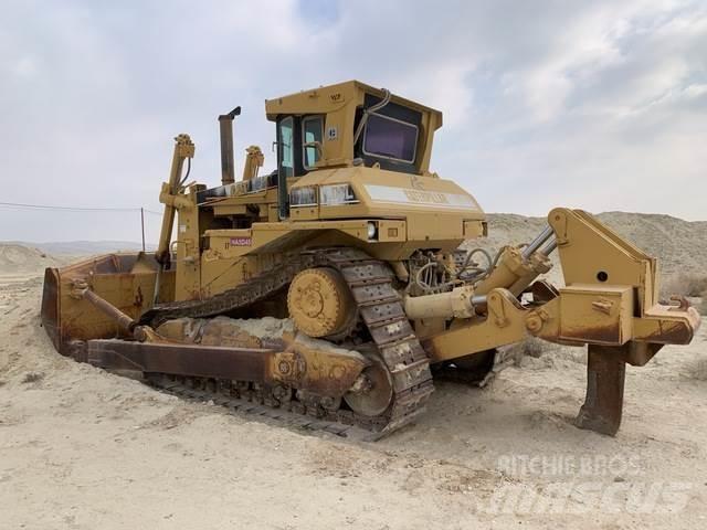 CAT D8L Buldozer sobre oruga