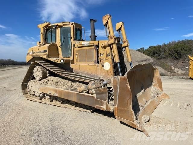 CAT D8N Buldozer sobre oruga