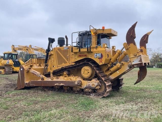 CAT D8T Buldozer sobre oruga