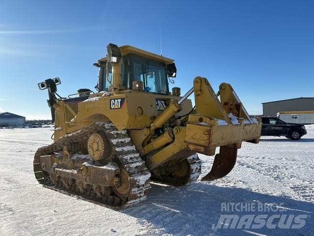 CAT D8T Buldozer sobre oruga