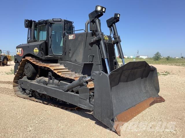 CAT D8T Buldozer sobre oruga