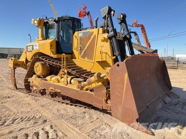 CAT D8T Buldozer sobre oruga