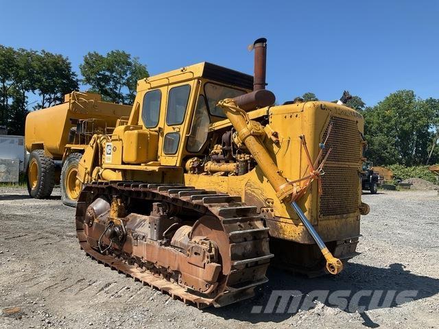 CAT D9H Buldozer sobre oruga