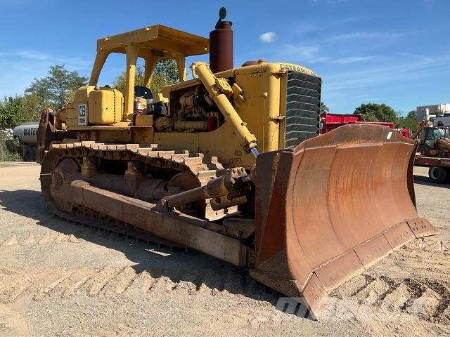 CAT D9H Buldozer sobre oruga