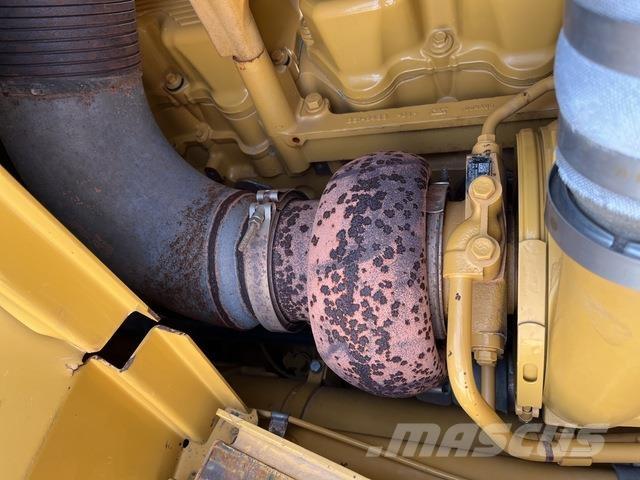 CAT D9T Buldozer sobre oruga