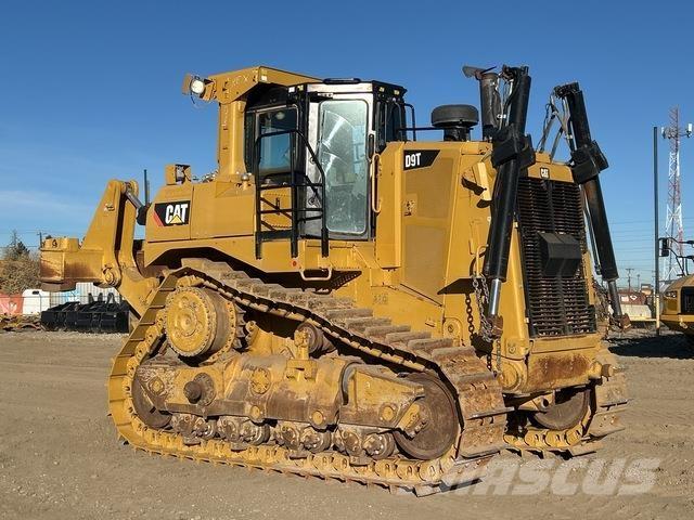 CAT D9T Buldozer sobre ruedas