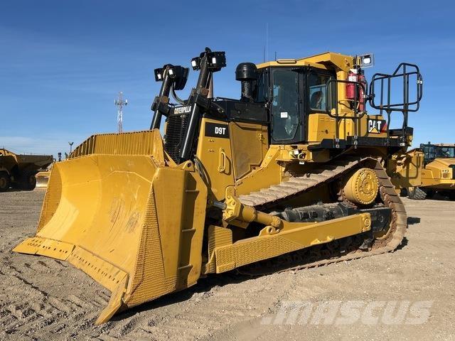 CAT D9T Buldozer sobre ruedas