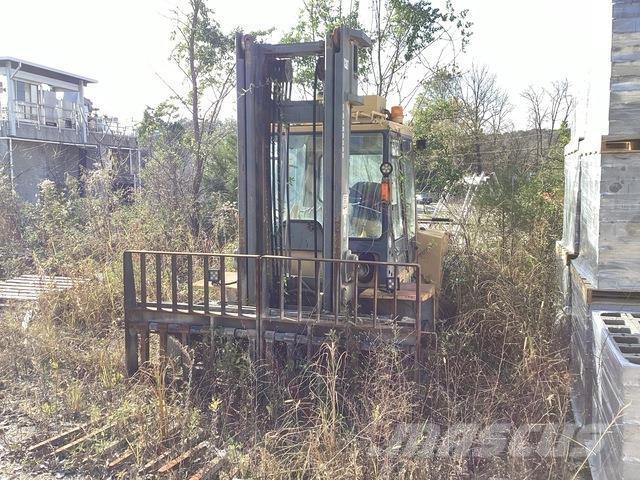 CAT DP70 Montacargas - otros