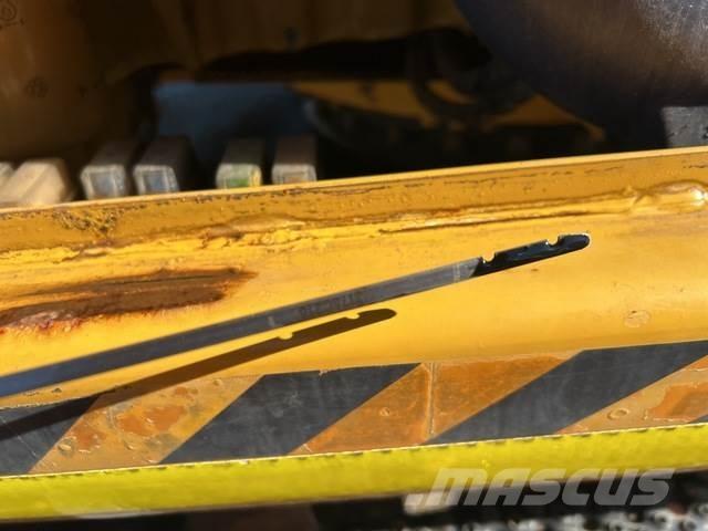 CAT M316D Excavadoras de ruedas