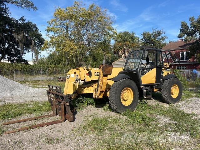 CAT TH560B Carretillas telescópicas