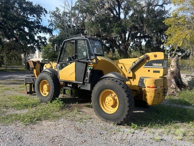 CAT TH560B Carretillas telescópicas