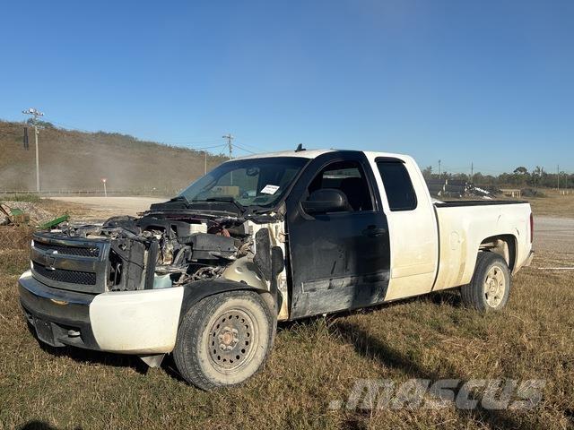 Chevrolet 1500 Caja abierta/laterales abatibles