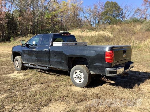 Chevrolet 2500 Caja abierta/laterales abatibles