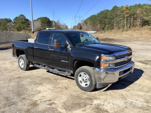Chevrolet 2500 Caja abierta/laterales abatibles