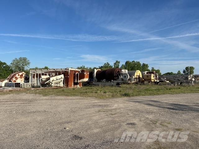 CMI  Máquinas productoras de asfalto de pequeñas dimensiones