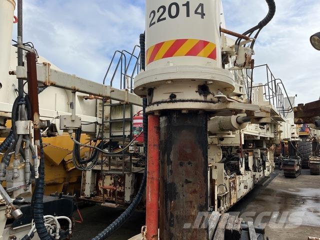 CMI SF-450B Pavimentadoras de concreto