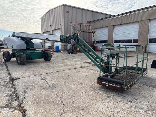 Condor T66J Plataformas con brazo de elevación telescópico