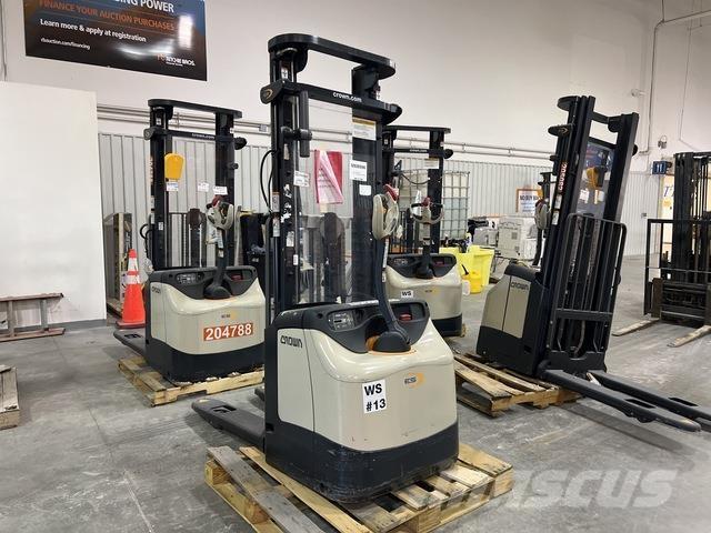 Crown ES 4000 Apiladoras eléctricos