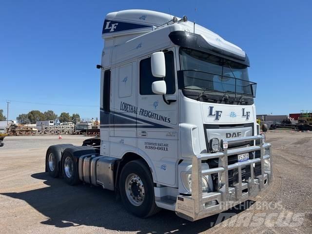 DAF XF530FTT Camiones tractor