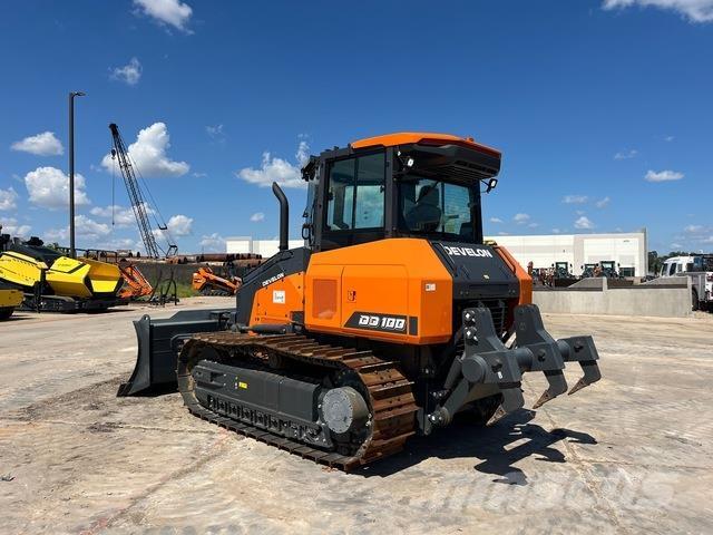 Develon DD100 Buldozer sobre oruga