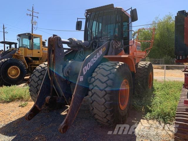 Doosan DL300-5 Cargadoras sobre ruedas