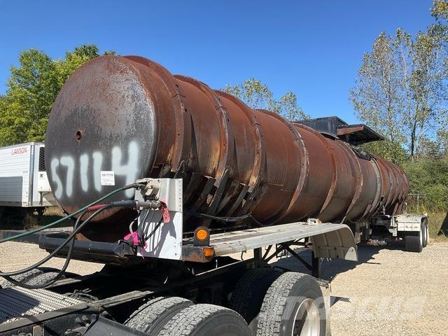 Etnyre  Vehículos para transporte de materiales