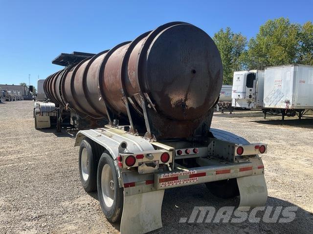 Etnyre  Vehículos para transporte de materiales