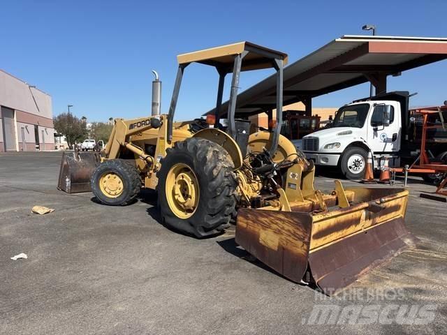 Ford 5450 Cargadoras y excavadoras frontales