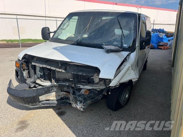 Ford E-250 Furgonetas cerradas
